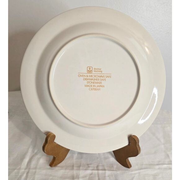 Vintage Anchor Hocking Stoneware Collector Plate 10th Day of Christmas 10 1/2" - Picture 2 of 3